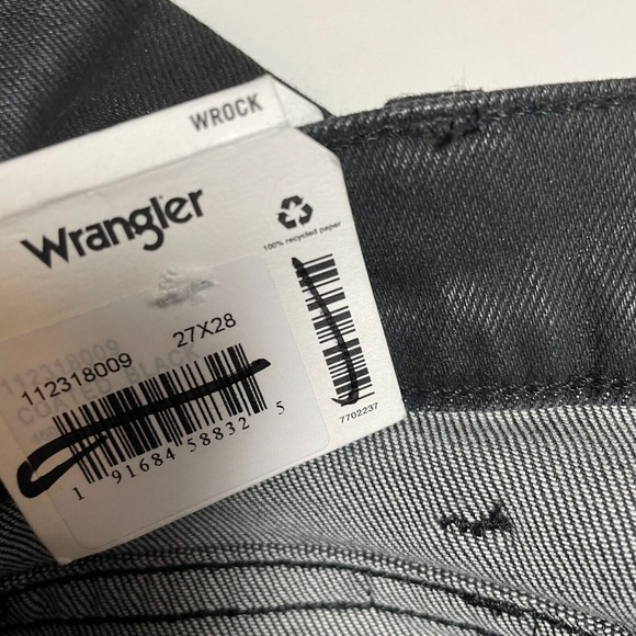 Wrangler x Fender Coated Wrock Kick Flare Jeans Womens‎ 27x28 Black High Rise - Picture 10 of 16